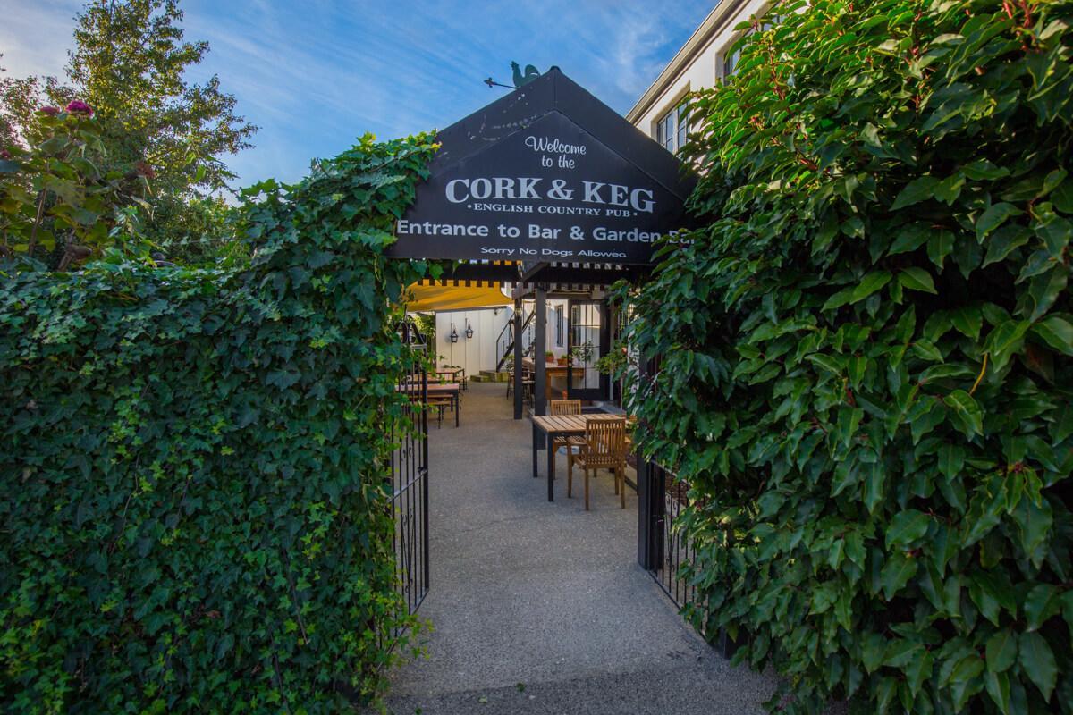 Cork And Keg Motel Renwick Exterior foto
