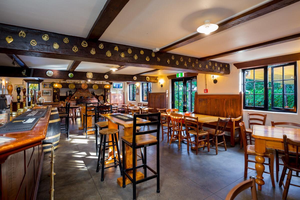 Cork And Keg Motel Renwick Exterior foto